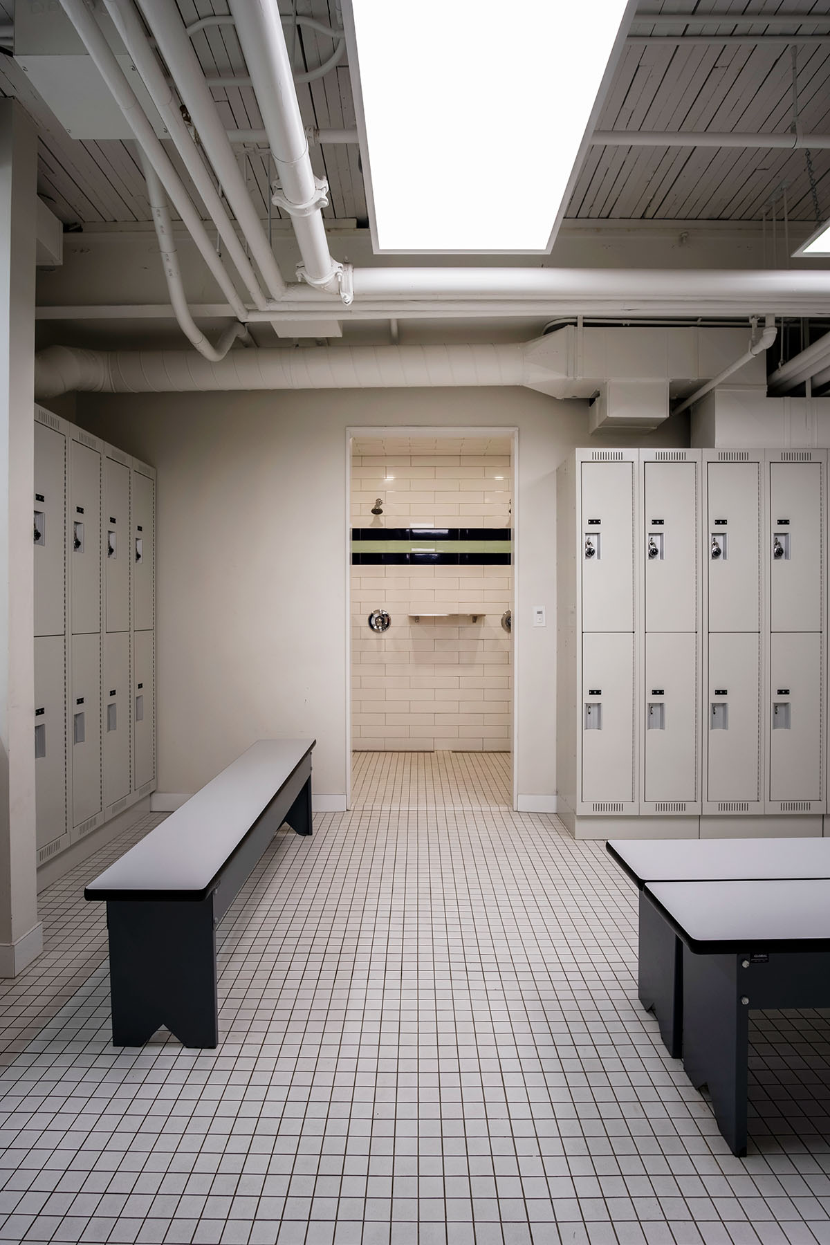 Argonaut Rowing Club Revitalization by Architect Judy Sanz-Solé