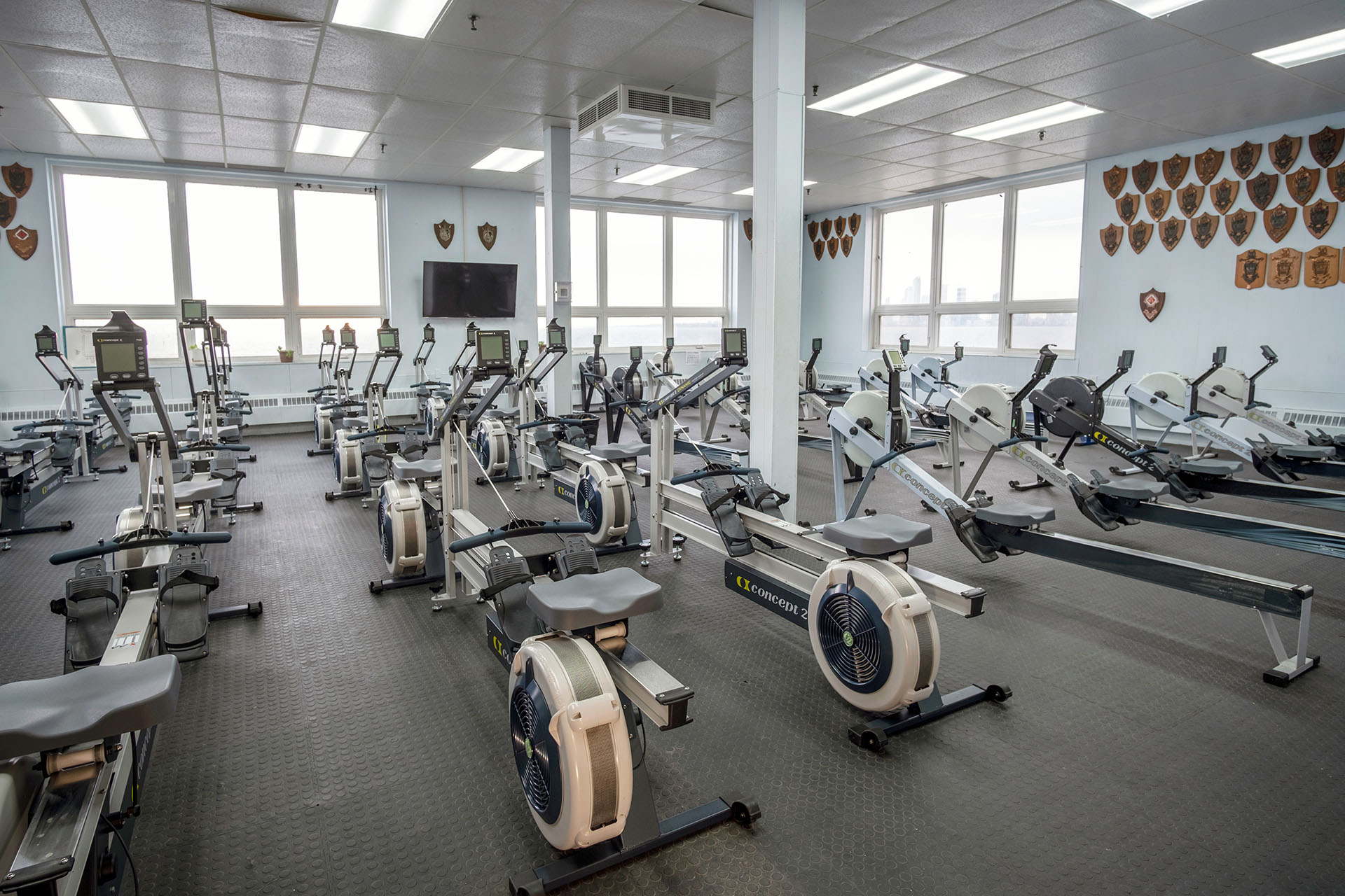 Argonaut Rowing Club Revitalization by Architect Judy Sanz-Solé