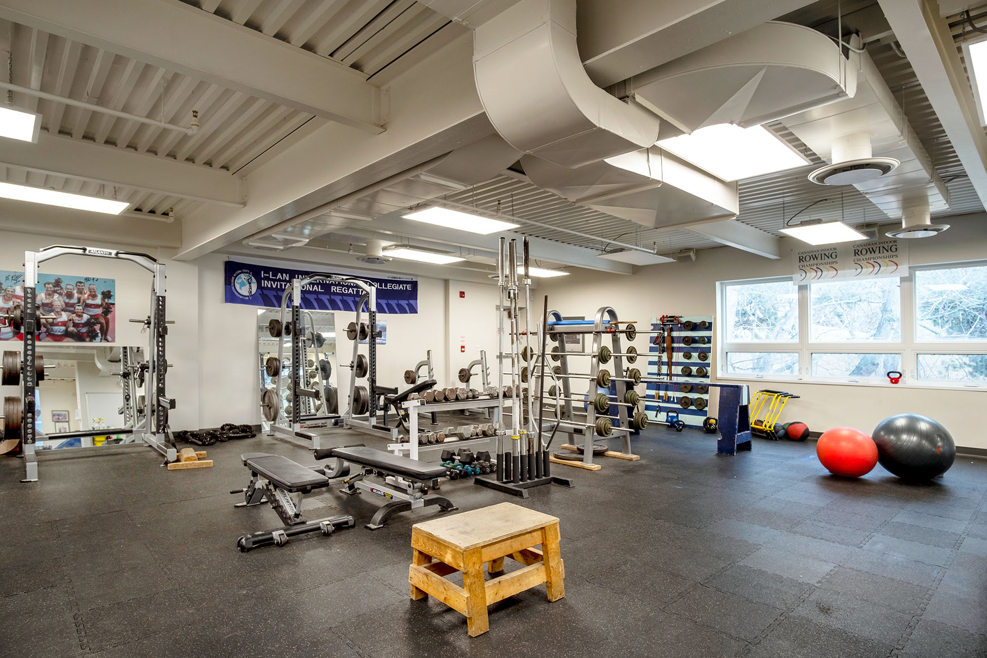 Argonaut Rowing Club Revitalization by Architect Judy Sanz-Solé