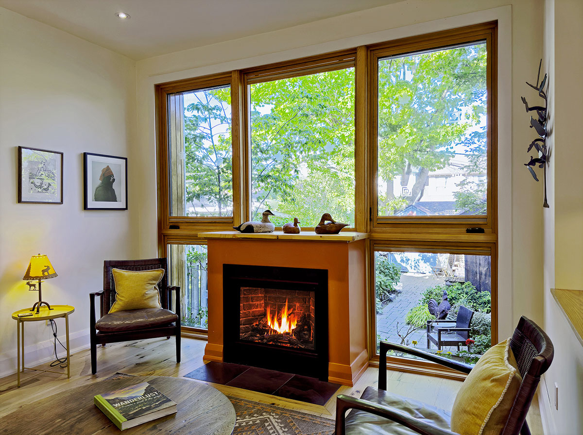 Country Home in the City: New Toronto Addition by Architect Judy Sanz-Solé