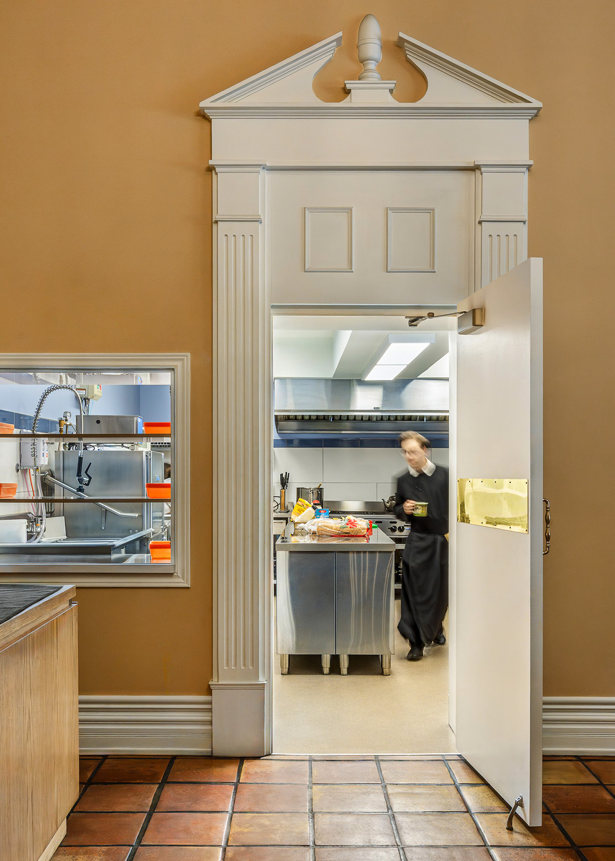 Oratory Kitchen by Architect Judy Sanz-Solé